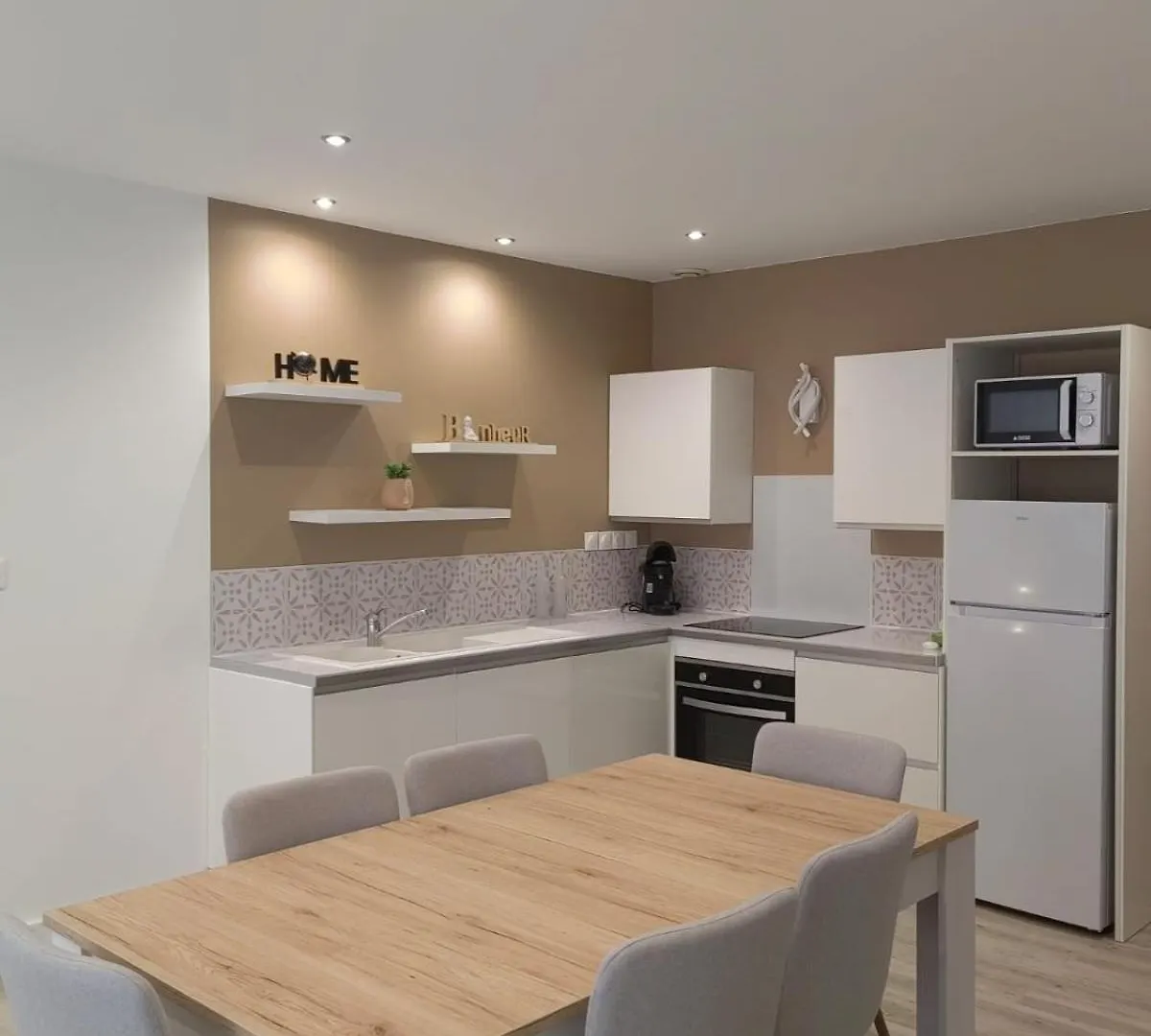 Bel Appartement Bord Du Rhone Valence  Apartment Valence (Drome)